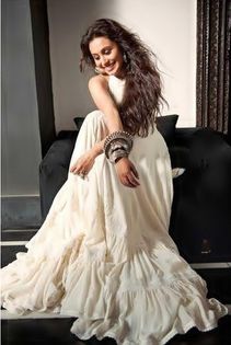 Rani-Filmfare-Photoshoot-2011-rani-mukherjee