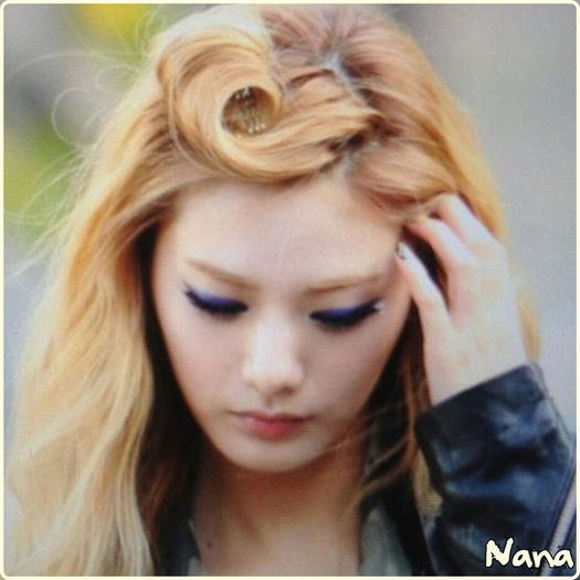 .★. Ba da..dar a ramas la Pledis..a zis ca o doare capul si nu vine in seara asta..cred..:-?.. - l - x - Episodul 98 - x - l