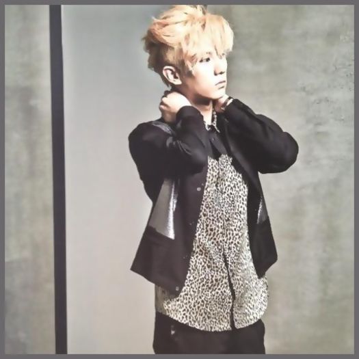 [(:] ..[pleaca sus; coboara impingand`o pe Seo] ..:-L NU AI CE CAUTA ACOLO! :-L