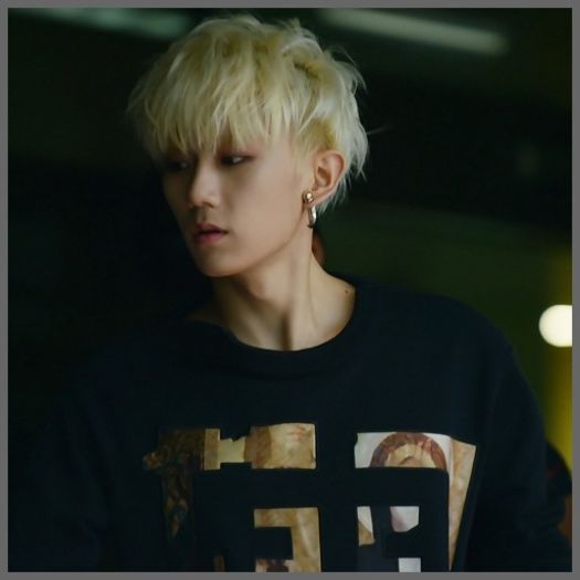 [(:] ...Ai de gand sa stam incuiati.. sau cum? :)) ..