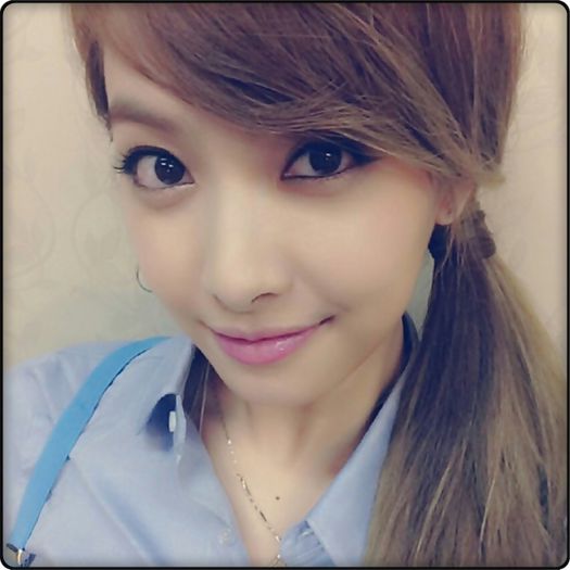 #. Bine. :( :)) Buna. :).