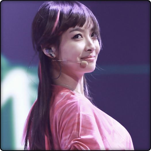 #. -.- :)) [pleaca sus].