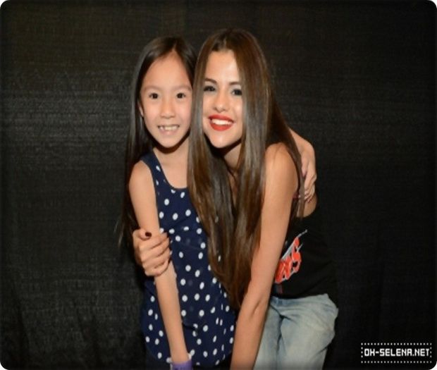 normal_tumblr_mrnasb8JM31r81g3ao1_1280 - xX_Stars Dance World Tour -  Meet and Greets - Vancouver