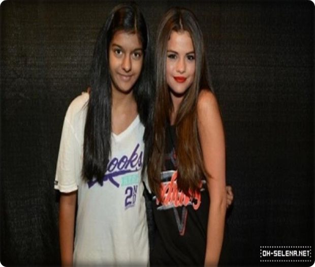 normal_012~23 - xX_Stars Dance World Tour -  Meet and Greets - Vancouver