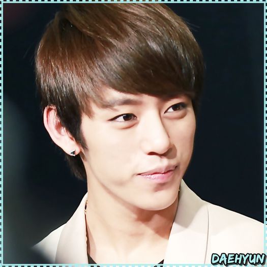 ^D^ Ba daa. :-L Noroc cu dezlipirea. :-L :)) [pleaca cu Hye unde i`a aratat :-??].