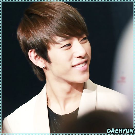 ^D^ Daa. -.- [o imbratiseaza] Mersi..pt tot. :-s :3.