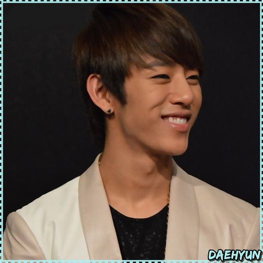 ^D^ -.- [se uita la Joe] Ce e? -.- :)).