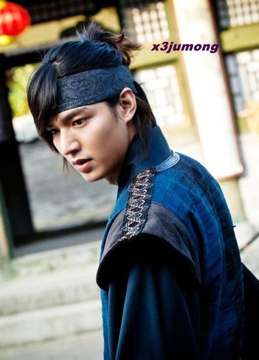  - Lee Min -Hoo