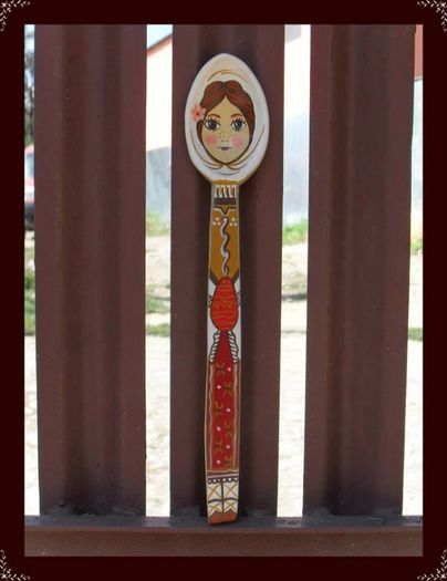 999355_564945360210201_952346485_n