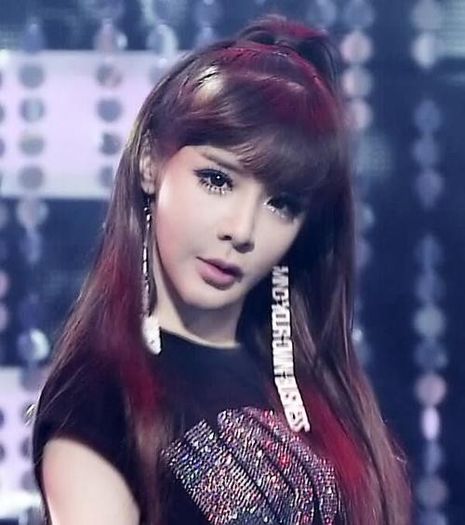 bom - 2ne1 6