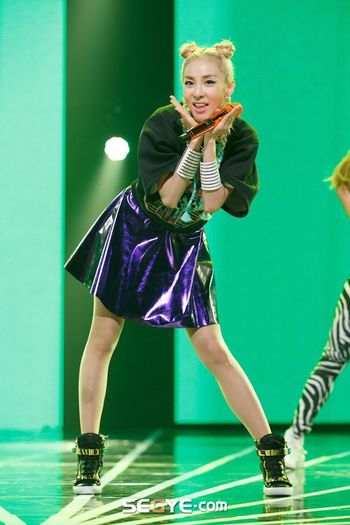 beautiful dara