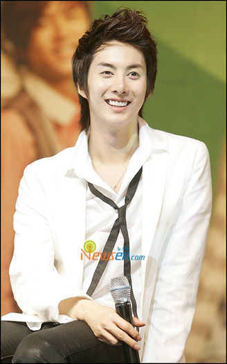 2008-12-16 15;02;56 - Kim Hyung Jun