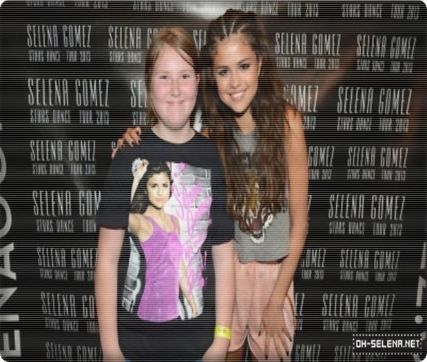 normal_032~17 - xX_Stars Dance World Tour - Meet and Greets - Edmonton