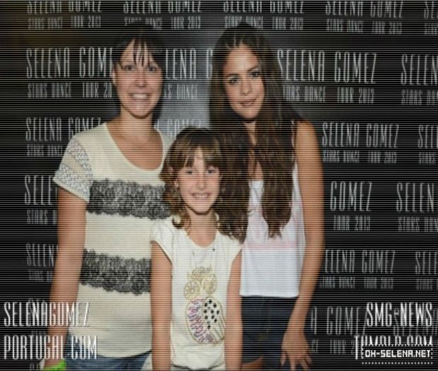 normal_004~36 - xX_Stars Dance World Tour - Meet and Greets - Lethbridge