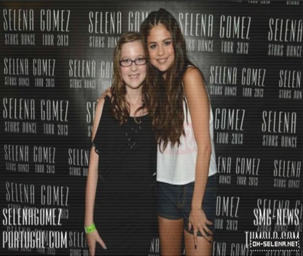 normal_028~16 - xX_Stars Dance World Tour - Meet and Greets - Lethbridge