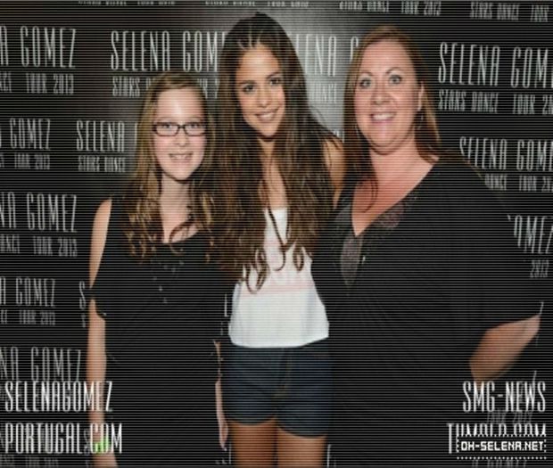 normal_035~15 - xX_Stars Dance World Tour - Meet and Greets - Lethbridge