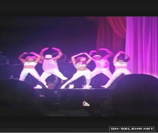 normal_019~21 - xX_Stars Dance World Tour - Shows - Edmonton