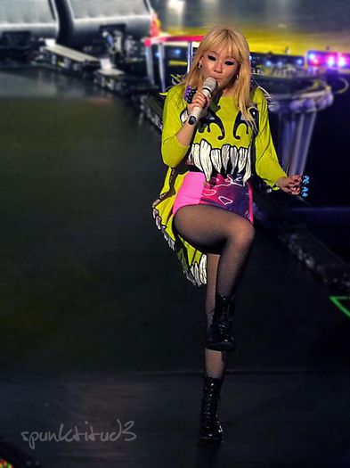 2ne1-new-evolution-global-tour-in-singapore-L-AL7aSO - 2ne1 6