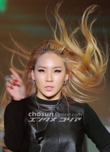 cl1 - 2ne1 6