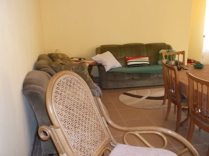 un wonzimmer primitor (living ) - FERMA HETREA CORNEL