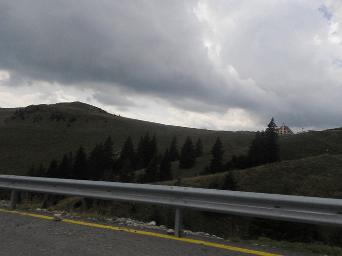 m 111 - Bucuresti Cabana Dichiu