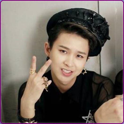 ᶫᵒᵛᵉᵧₒᵤ Hey :-h