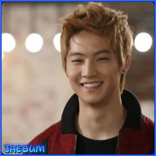 <3 .. De..aia. :-?? .. :)) ..