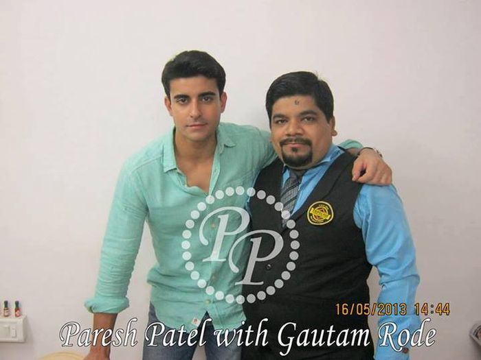 1185103_190003957839045_1371840690_n - Gautam Rode