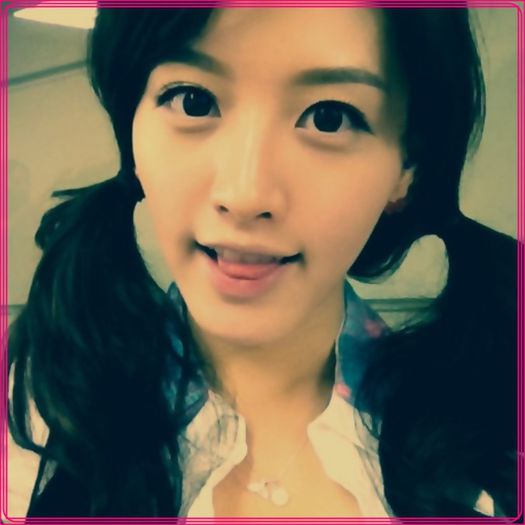 C- .. Ca nu vreauu. :)) .. Nush Jo..habar n`am. -.- ..
