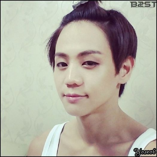 [:X] ..Atunci.. hai ia loc langa minee.. :o3 ca Jo m`a lasat singur.. :( ..:o3 - ix __ Episodul 005 __ xi