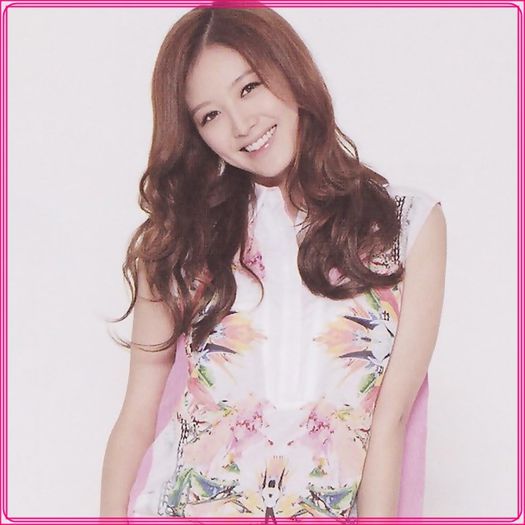 C- .. :)) .. Are cam acelasi sens pt mine. :)) ..