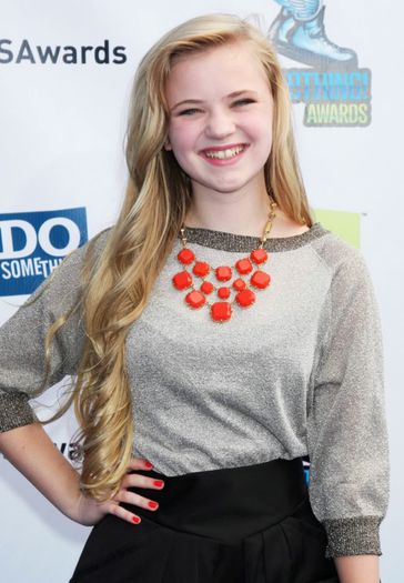 ﻉ√٥ﺎ Sierra ﻉ√٥ﺎ - 2__Sierra McCormick__2