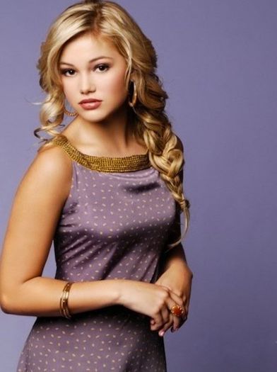 ﻉ√٥ﺎ Olivia ﻉ√٥ﺎ - 2__Olivia Holt__2