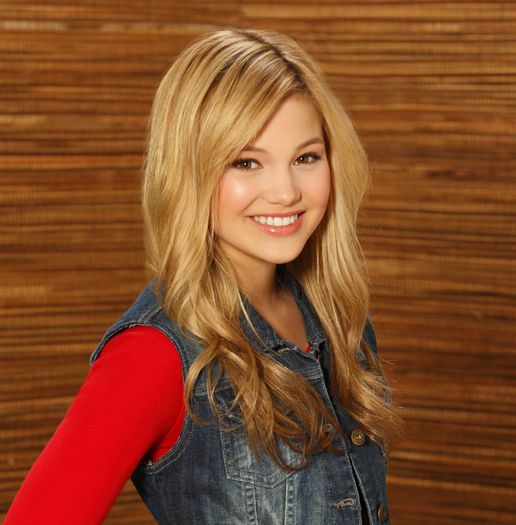 ﻉ√٥ﺎ Olivia ﻉ√٥ﺎ - 2__Olivia Holt__2