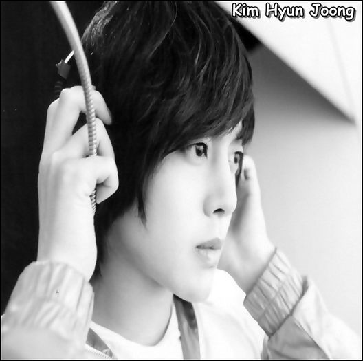 ✔ Day 11 - 18.O8.2O13. ✔ - 0 - 3 5O Days with Kim Hyun Joong