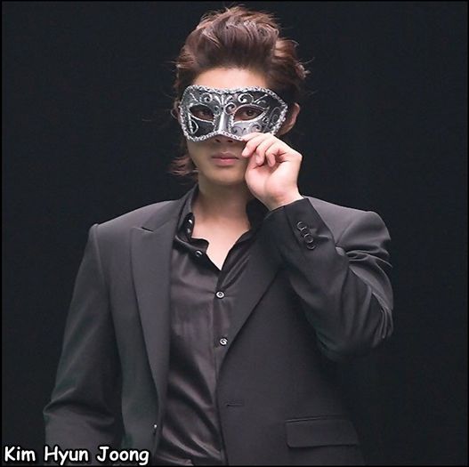 ✔ Day 14 - 21.O8.2O13. ✔ - 0 - 3 5O Days with Kim Hyun Joong