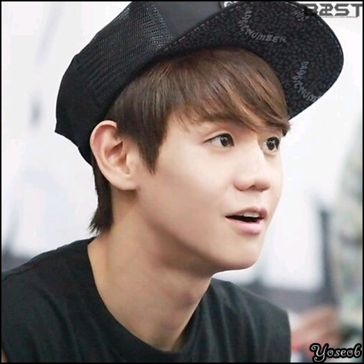 [:X] ..Nuu.. cum sa umble? ..A scotocit doar. ;;) :))
