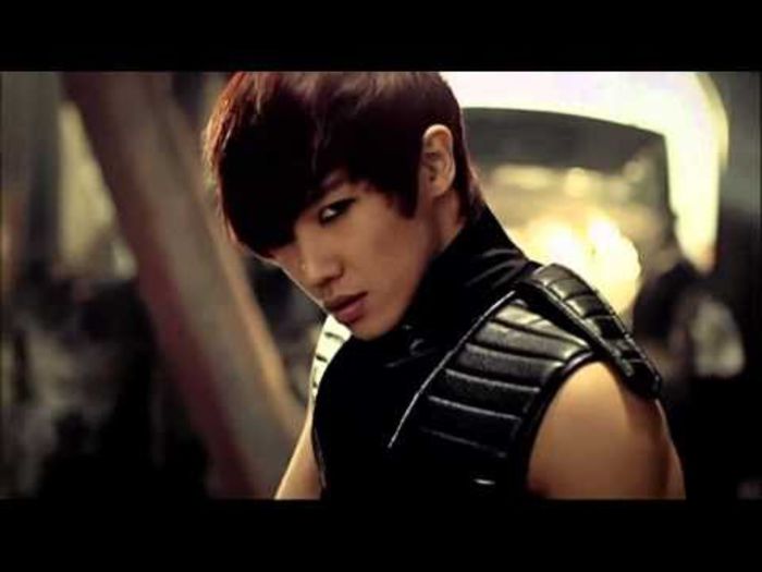 Light-Lee Joon - cand perchea iubita moare