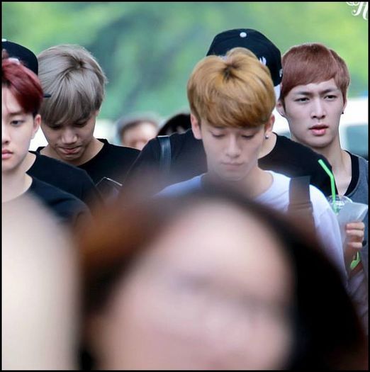 (EXO) .. K - Bine. :( :)) ; C - Alta data. :3 :)) ..[pleaca amandoi] - ix __ Episodul 008 __ xi