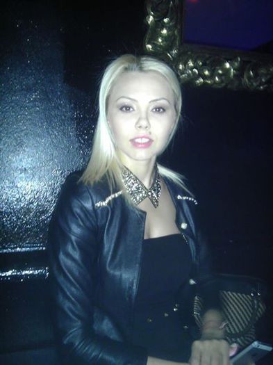 263256_628246350537354_1406730233_n