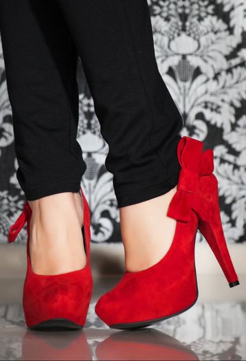 pantofi-sweet-desire-red - pantofi cu toc si platforma