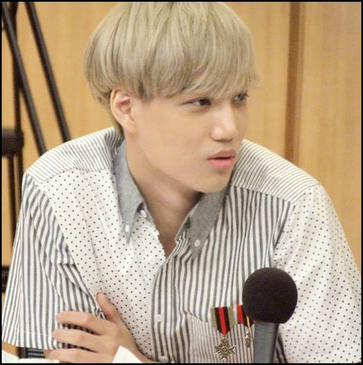 (Kai) ..Nu ma face sa vin dupa tine..am spus ca si eu te iubesc, hyung. :) [inchide] .. - ix __ Episodul 010 __ xi