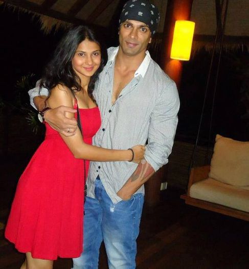1240298_192819797557461_1456097798_n - Jennifer and Karan Singh Grover