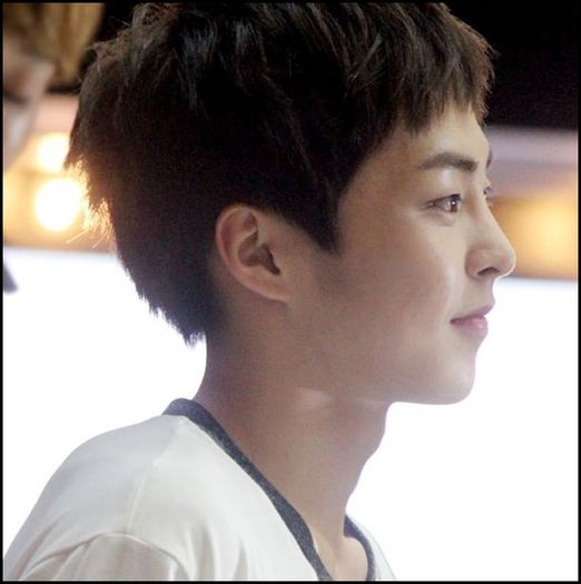 (X3) ..Yaa. -.- [il misca putin] Hei JungAh. :) ..Luhan,Luhaaan.. - ix __ Episodul 010 __ xi