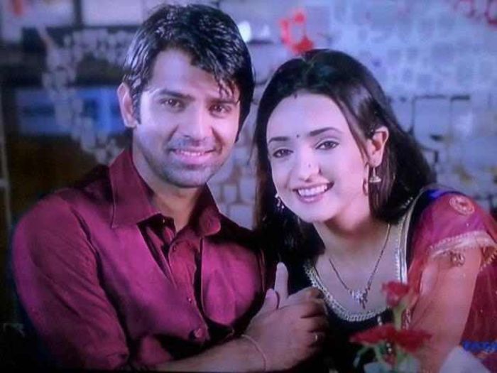 mGRny - Sanaya Irani and Barun Sobti