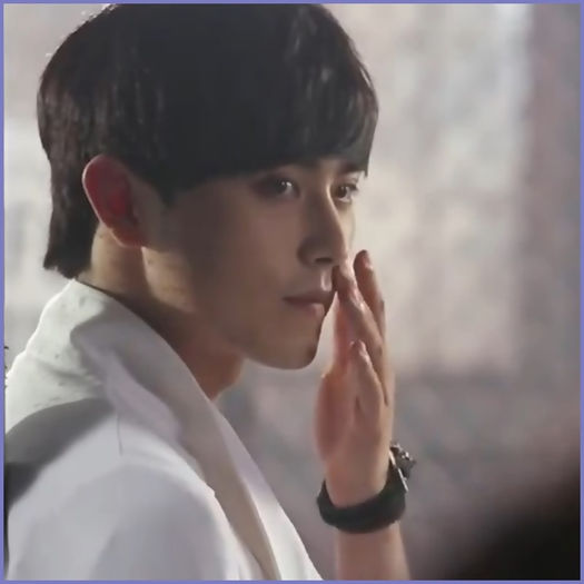 <.> Hey :-h De parca o sa tii cont daca e scara sau canapeaua..:))