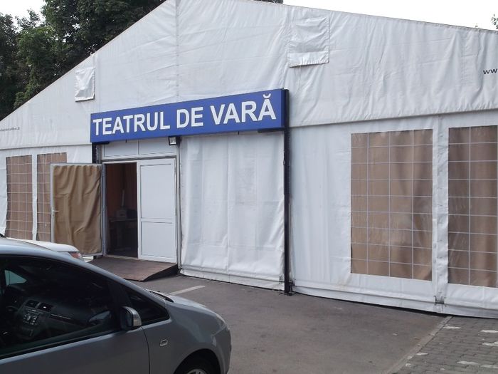 iarna pavilion expozitional animale si pasari