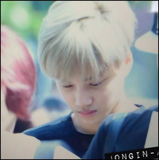(Kai) ..[da sa plece sus;Luhan coboara] Tocmai veneam dupa tine. :D - ix __ Episodul 011 __ xi