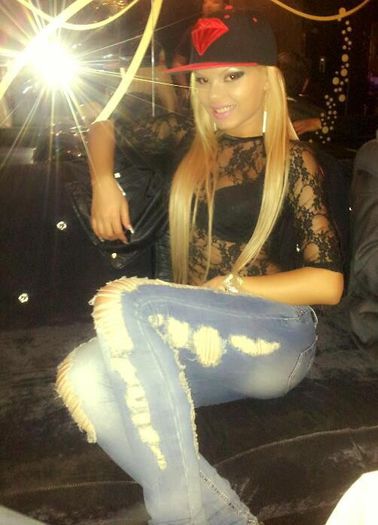 529541_245986918874601_2006512506_n