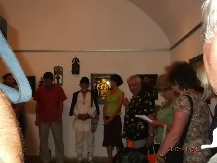 Picture 1 028 - expozitie alba Muzeul Unirii Alba Iulia a doua viata